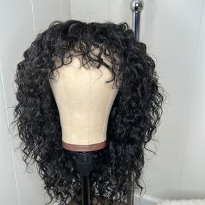Synthetic curly bang wig